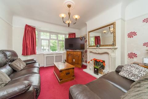 104 Worcester Park Road, Worcester Park, KT4 7QE