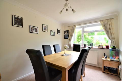 8 Aviary Way, Crawley Down, Crawley, RH10 4XR