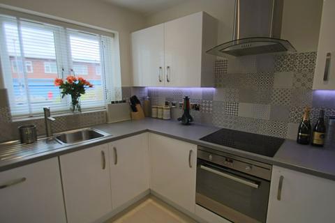 42 Beacon Road, Romiley, Stockport, SK6 3ET
