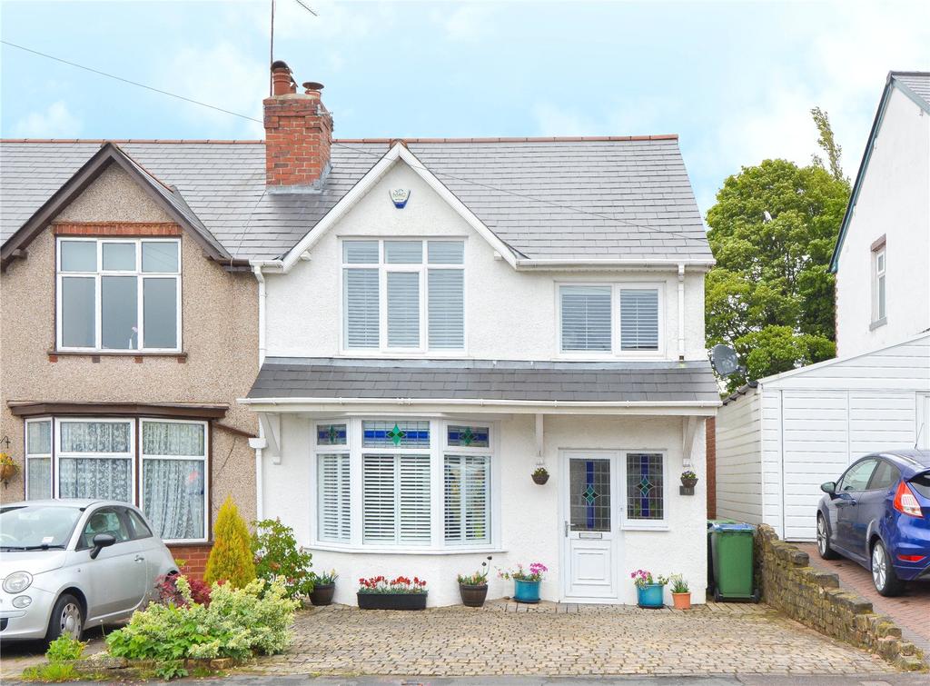 Castle Road West, Oldbury, B68 3 bed semidetached house £279,950