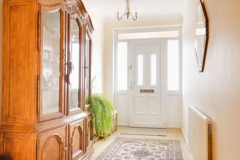 35 Steeplestone Close, London, N18 1JH