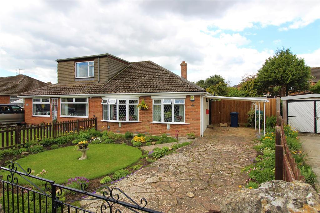 Snowdon Gardens, Churchdown, Gloucester 2 bed semidetached bungalow