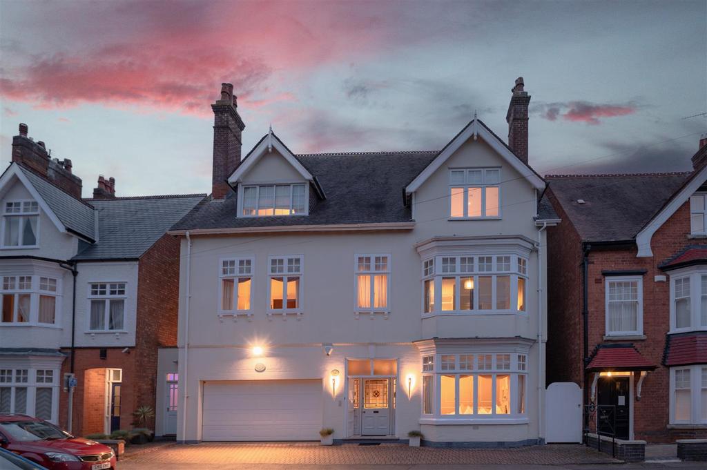 Elsee Road, Rugby, Warwickshire 7 bed detached house £800,000