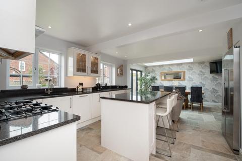 22 Thornlands, Easingwold, York, YO61 3QQ