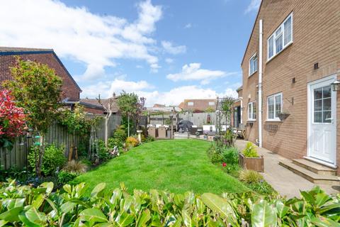 22 Thornlands, Easingwold, York, YO61 3QQ