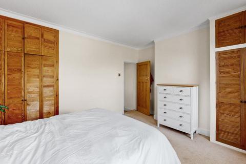 43 Belsize Avenue, London, W13 9TF