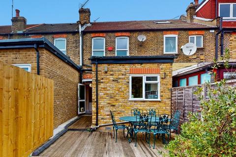 43 Belsize Avenue, London, W13 9TF