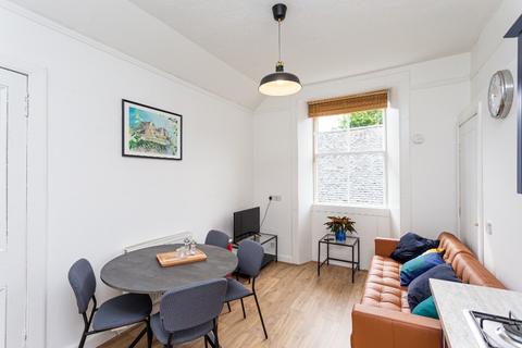 2 bedroom flat to rent - Buccleuch Terrace, Meadows, Edinburgh, EH8
