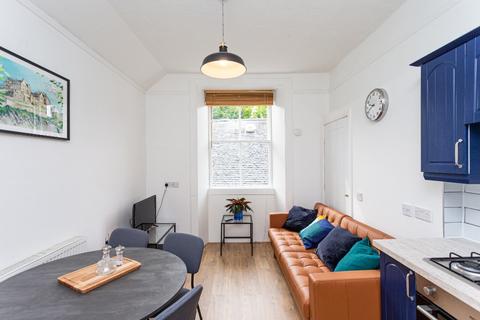 2 bedroom flat to rent - Buccleuch Terrace, Meadows, Edinburgh, EH8