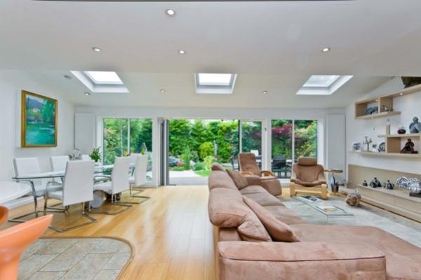 Reception/Dining Room