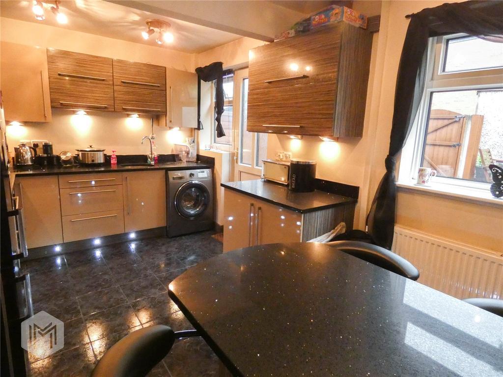 Schofield Street, Leigh, WN7 3 bed end of terrace house £160,000