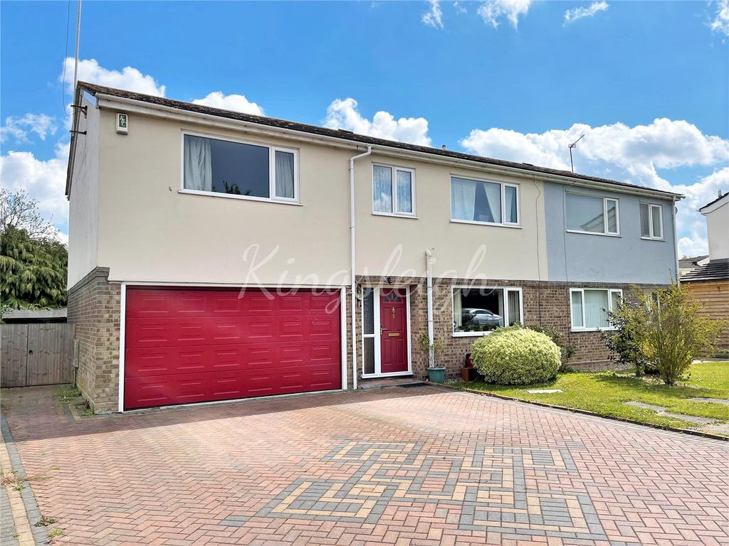 Queensway, Lawford, Manningtree, Essex, CO11 4 bed semidetached house