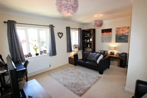 35 Rostron Close, West End, Southampton, SO18 3AF