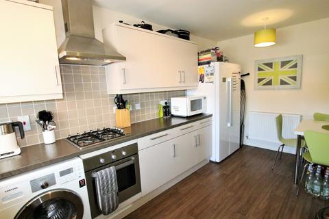 35 Rostron Close, West End, Southampton, SO18 3AF