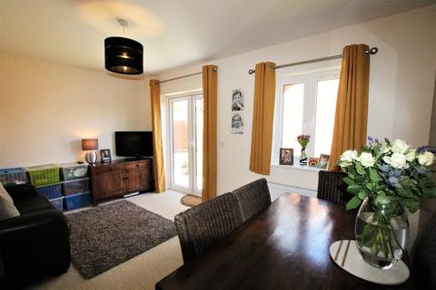 35 Rostron Close, West End, Southampton, SO18 3AF