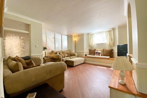 6 Rydal Drive, Bexleyheath, DA7 5EE