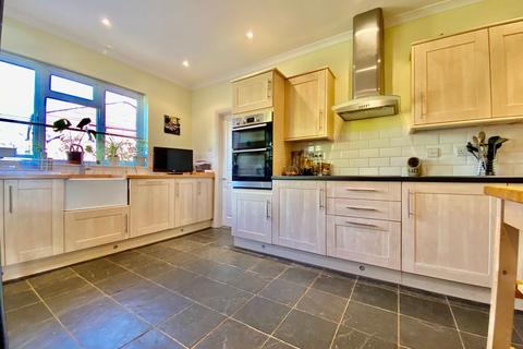 6 Rydal Drive, Bexleyheath, DA7 5EE