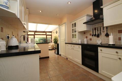 13 Broom Mead, Bexleyheath, DA6 7NZ