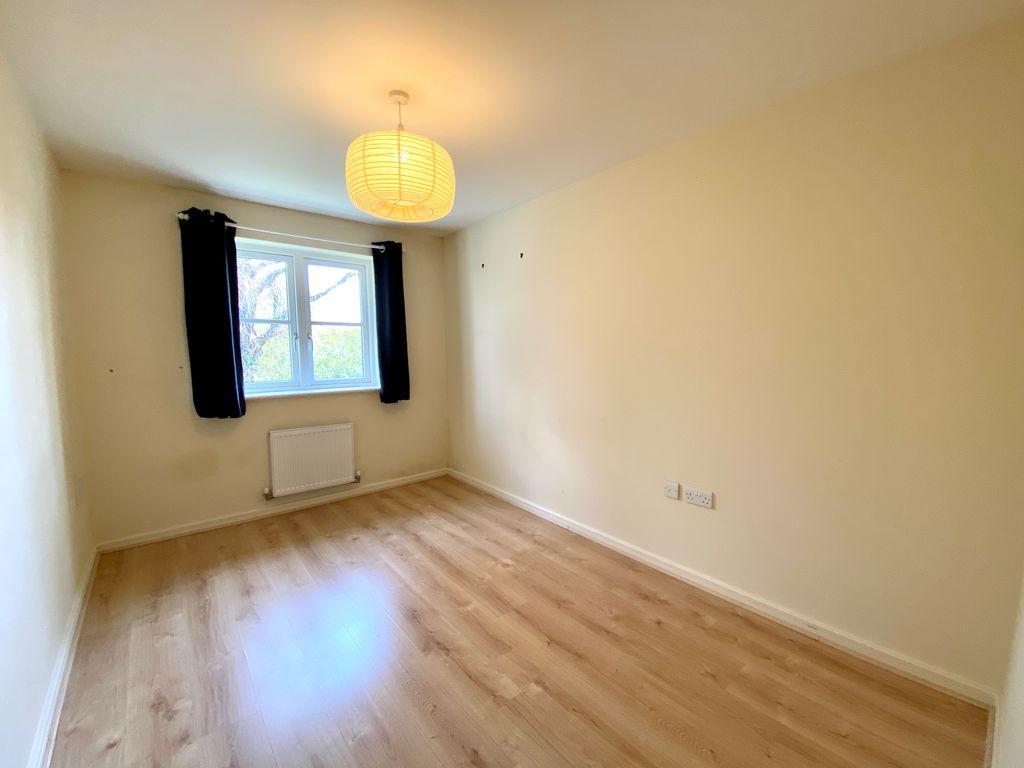 Bedroom 1 (Double)