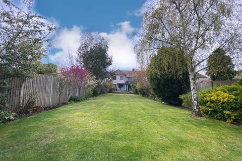 6 Silverdale Road, Bexleyheath, DA7 5AB