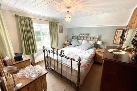 Anneth Lowan Cottage Warren Road, Chelsfield, Orpington, BR6 6ER