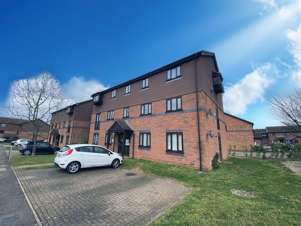 Woodfall Drive, Crayford DA1 4TP 1 bed flat £210,000
