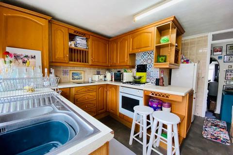 6 East Road, Welling, DA16 3DT