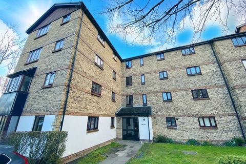 2 Chalkstone Close, Welling, DA16 3DJ