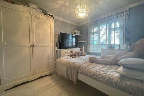 252 Commonwealth Way, London, SE2 0LF
