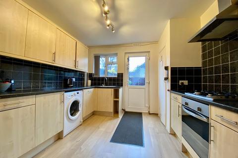 28 Bristow Road, Bexleyheath, DA7 4QA