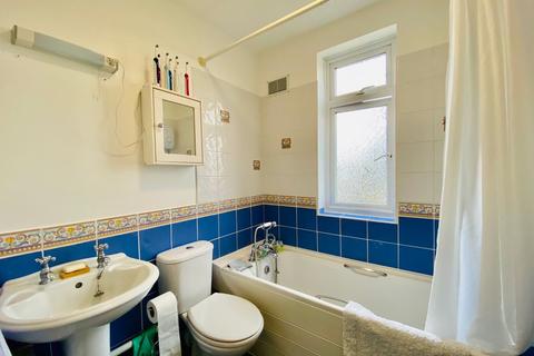 54 Castleton Avenue, Bexleyheath, DA7 6QU