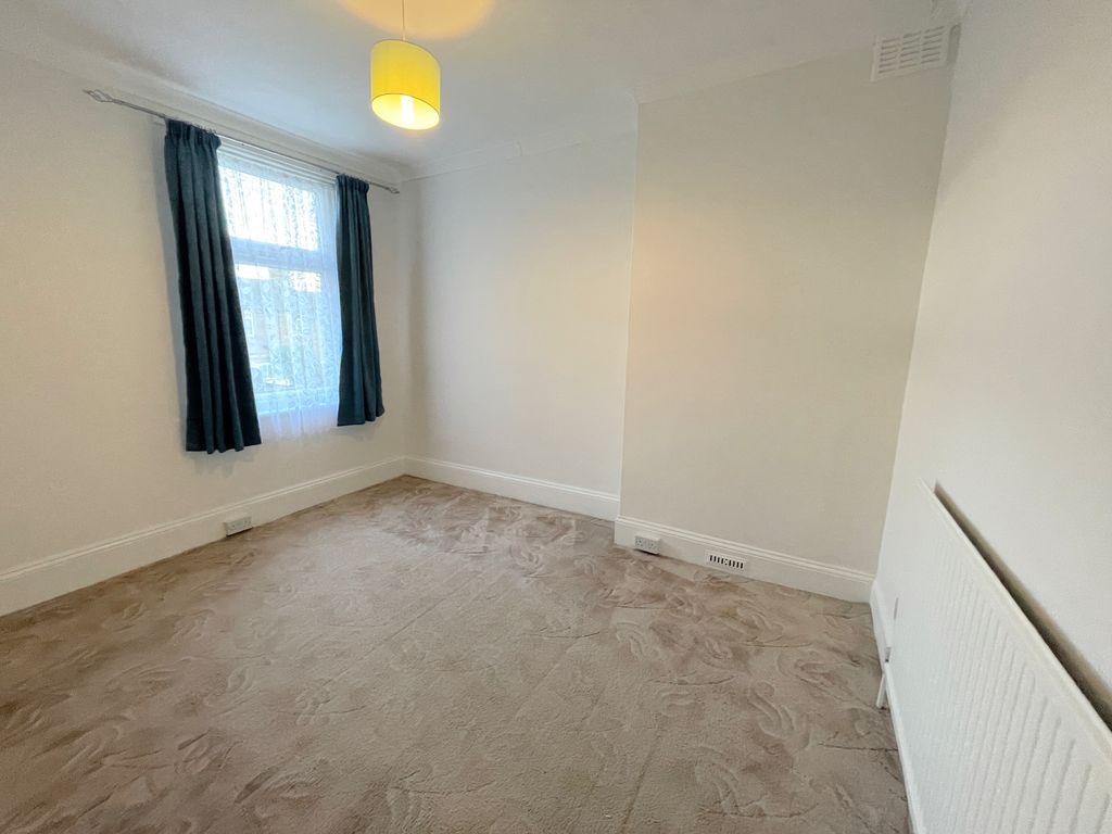 Bedroom 1 (Double)