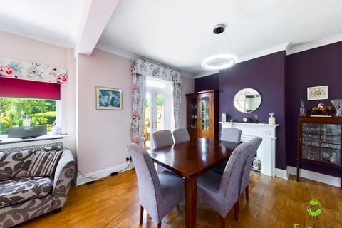 4 bedroom semi-detached house for sale - Lion Road, Bexleyheath DA6 8NS