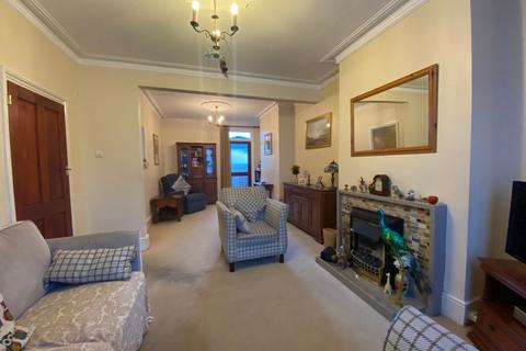22 Ethronvi Road, Bexleyheath, DA7 4BB