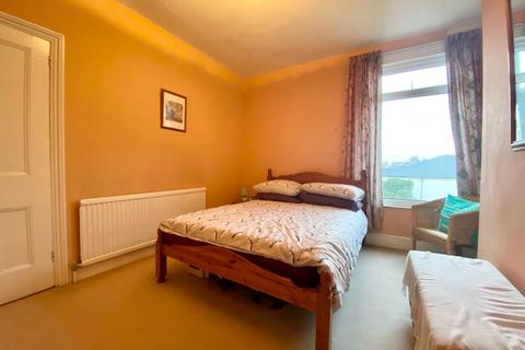 22 Ethronvi Road, Bexleyheath, DA7 4BB