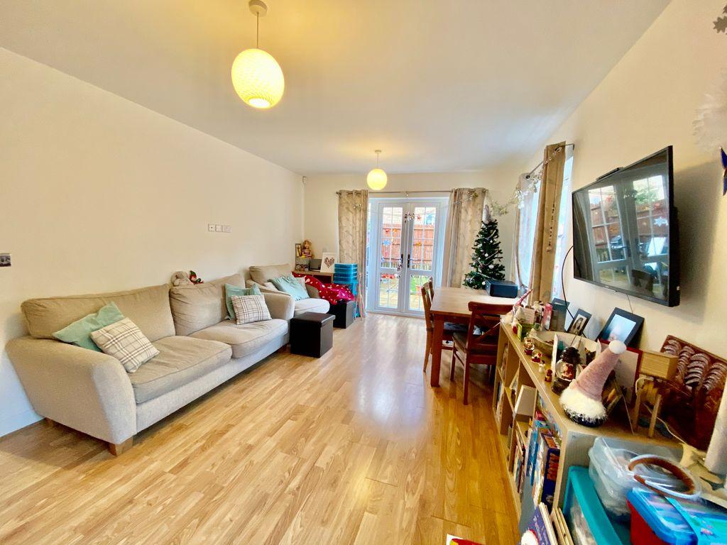 Lyndhurst Road, Bexleyheath DA7 6FA 3 bed detached house £525,000