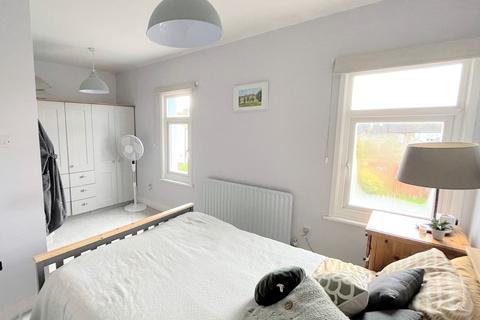 64 Stapley Road, Belvedere, DA17 5JS