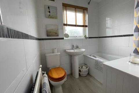 64 Stapley Road, Belvedere, DA17 5JS