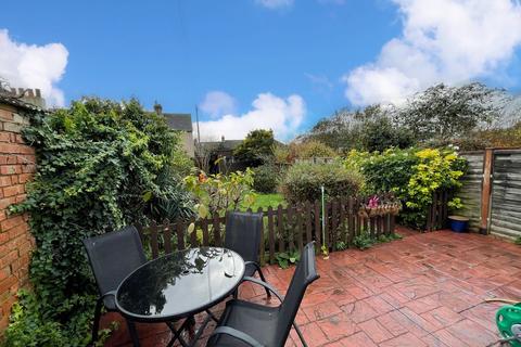 64 Stapley Road, Belvedere, DA17 5JS