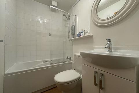 370 Frobisher Road, Erith, DA8 2PX