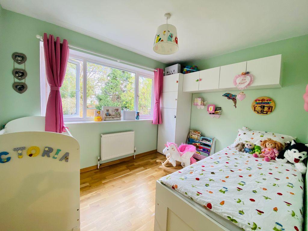 Bedroom 2 (Double)