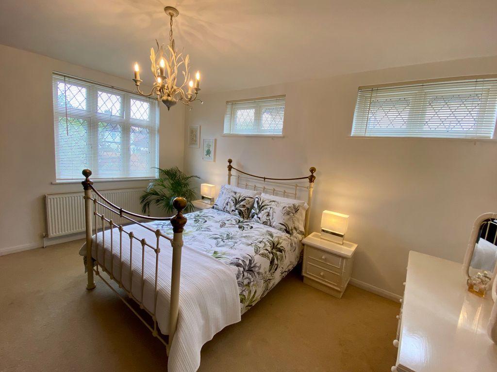 Bedroom 2 (Double)