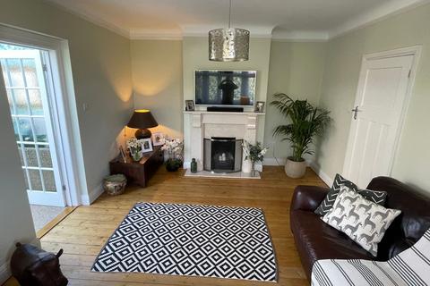 102 Oaklands Road, Bexleyheath, DA6 7AL