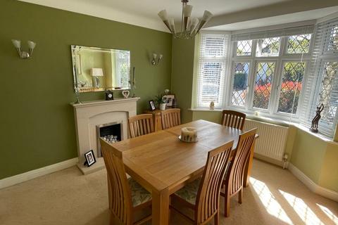 102 Oaklands Road, Bexleyheath, DA6 7AL