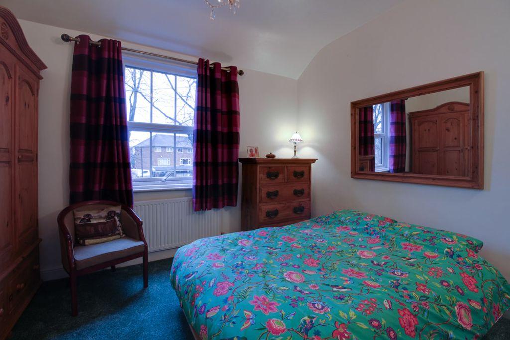 Bedroom 1 (Double)