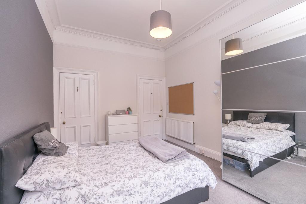 Bedroom 1 Alt