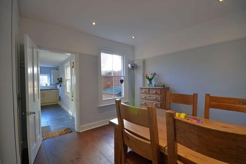 330 Berkhampstead Road, Chesham, HP5 3HF