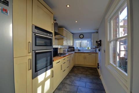 330 Berkhampstead Road, Chesham, HP5 3HF