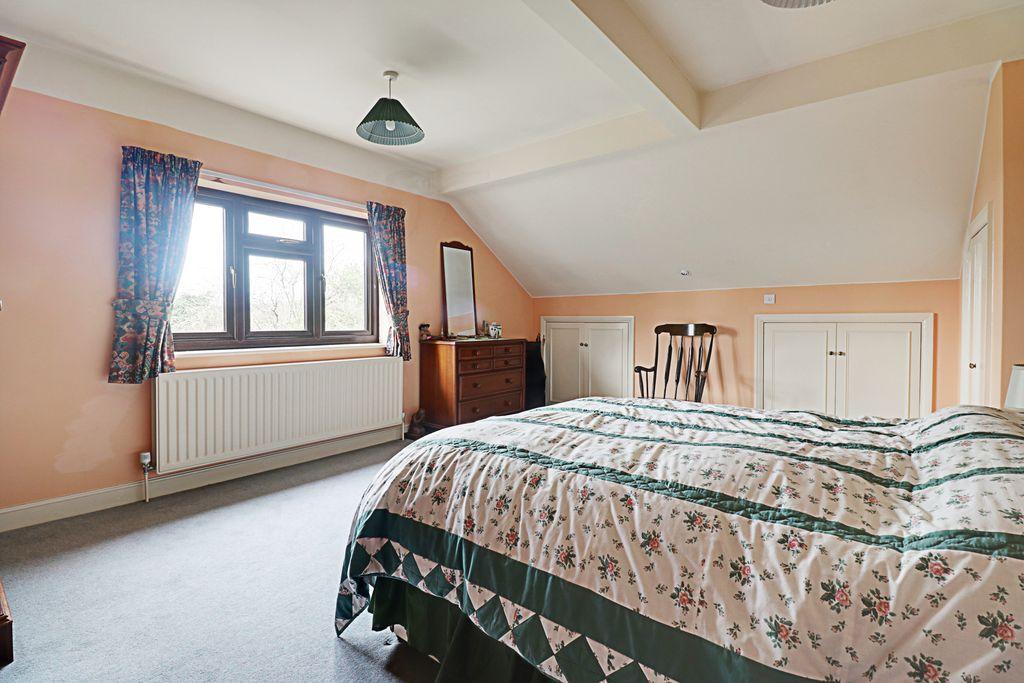 Bedroom 1 (Double)