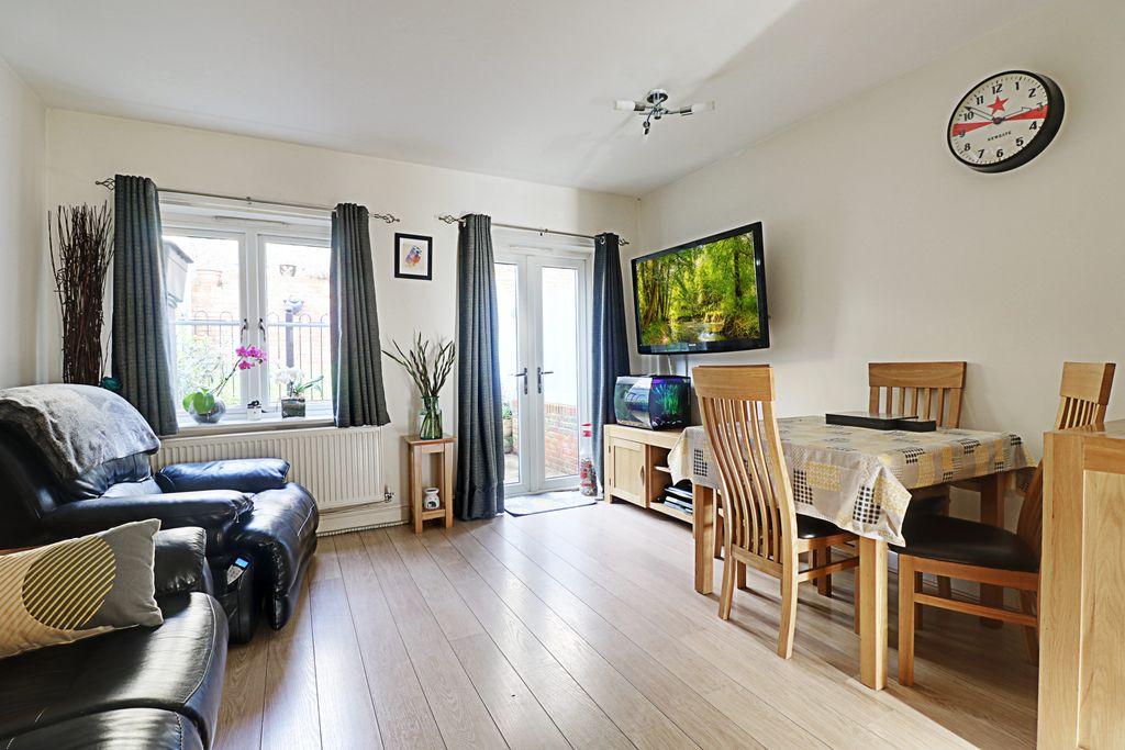 Living / Dining Room